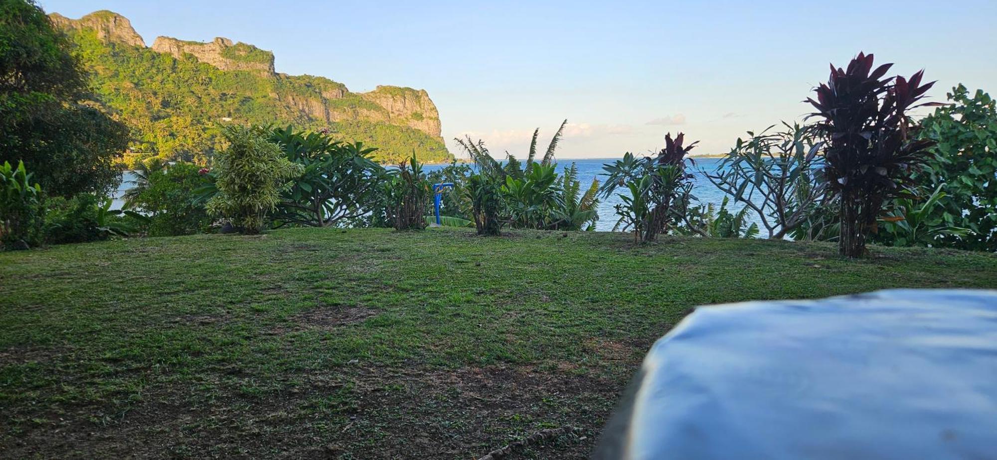 Taria Camping Hotell Te-Fare-Arii Exteriör bild